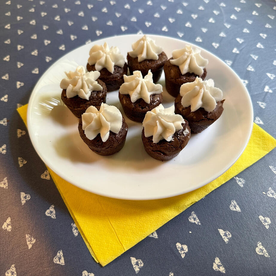 Bite Size Brownies Bite Size Brownies